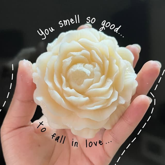 Signature Flower Candle